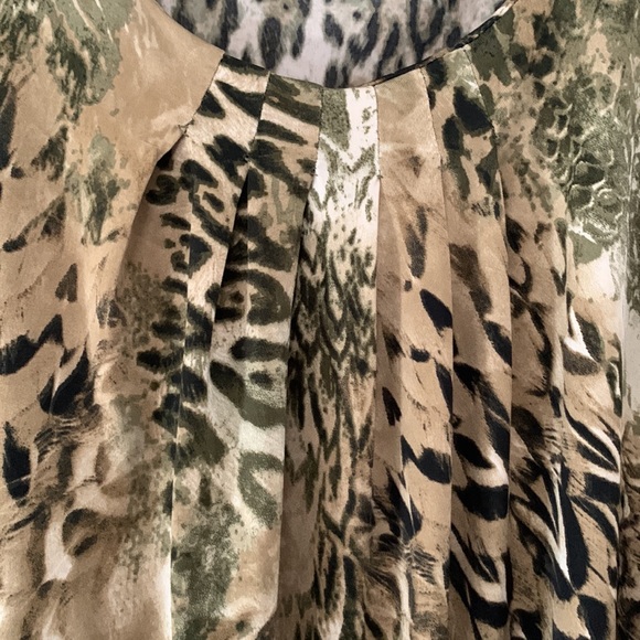 LauraPlus Ladies top - Picture 2 of 8